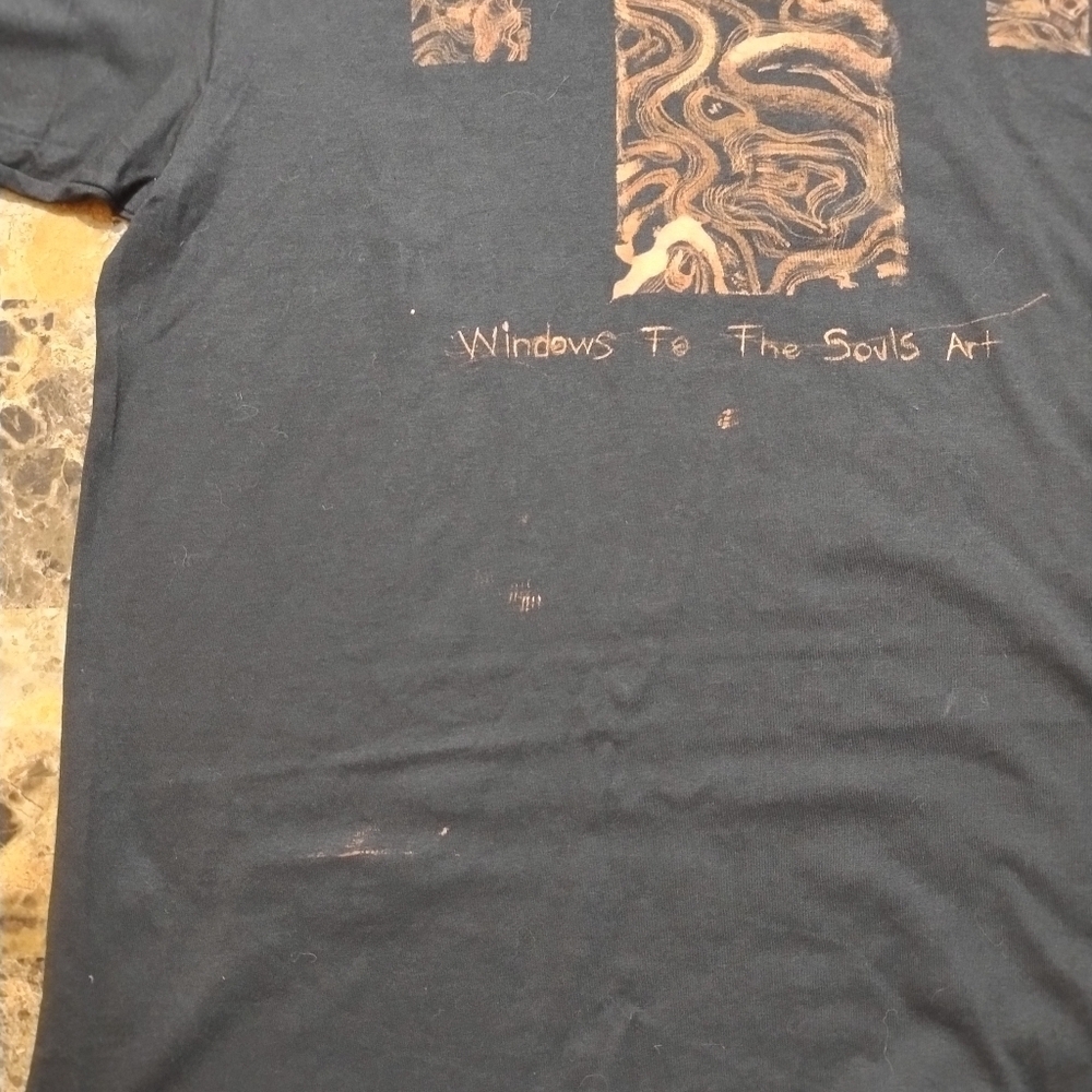 Black "windows To The soul" Tee - Picture 6 of 7